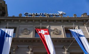 La crise politique en France fait grimper le franc suisse