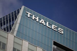 Thales : Commandes record mais chute en Bourse