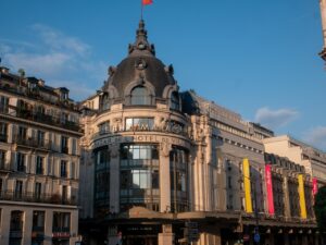 Shein d&eacute;barque au BHV, la menace d&rsquo;un boycott plane au-dessus du magasin parisien