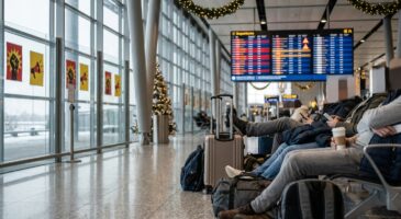 Vol annul&eacute; &agrave; No&euml;l pour gr&egrave;ve : ce que la compagnie doit vraiment vous rembourser (et ce que vous risquez de perdre sans le savoir)