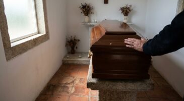 Cercueil qui fuyait dans une chapelle au Portugal : les pompes fun&egrave;bres condamn&eacute;es par la Cour de cassation, ce que vous risquez &agrave; l&rsquo;&eacute;tranger