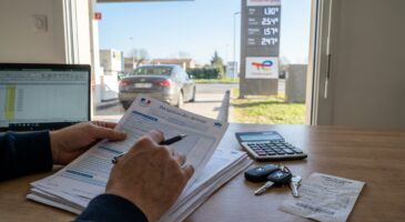 Imp&ocirc;ts 2026 : le nouveau bar&egrave;me des frais de carburant pour votre voiture est revu &agrave; la baisse, ce que vous pourrez vraiment d&eacute;duire au kilom&egrave;tre en frais r&eacute;els