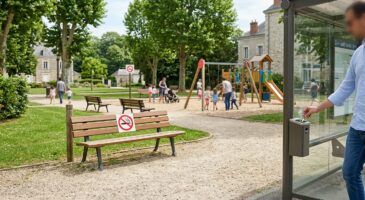 Interdiction de fumer : depuis juin 2025, ce simple geste au parc, &agrave; la plage ou devant l&rsquo;&eacute;cole peut vous co&ucirc;ter 135 &euro;, &ecirc;tes-vous dans l&rsquo;ill&eacute;galit&eacute; ?