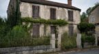 Racheter une maison abandonn&eacute;e : ce pi&egrave;ge m&eacute;connu qui peut transformer votre projet de r&ecirc;ve en un gouffre financier