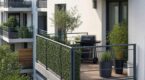 Brise-vue, carrelage, barbecue : cette installation sur votre balcon que le syndic peut vous obliger &agrave; retirer