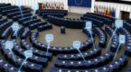 Chat Control adopt&eacute; par l&rsquo;UE : pourquoi vos messages sur Gmail et Messenger ne sont plus vraiment priv&eacute;s