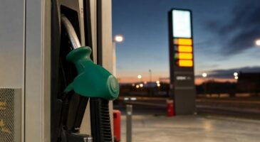 Prix de l&rsquo;essence &agrave; 2,09&euro;/L : la barre symbolique du record historique de 2022 est sur le point de tomber