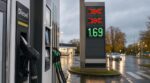 Baisse du gazole : l&rsquo;&Eacute;tat active ses r&eacute;serves strat&eacute;giques, voici combien vous allez &eacute;conomiser sur votre plein ce week-end