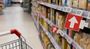 Leclerc, Carrefour : le bras de fer est lanc&eacute;, la r&eacute;union sur la future hausse des prix d&eacute;j&agrave; report&eacute;e au 2 novembre