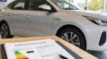 Voiture hybride 2027 : ce détail sur les émissions de CO2 qui déclenche un malus de 1500€ sur votre future carte grise